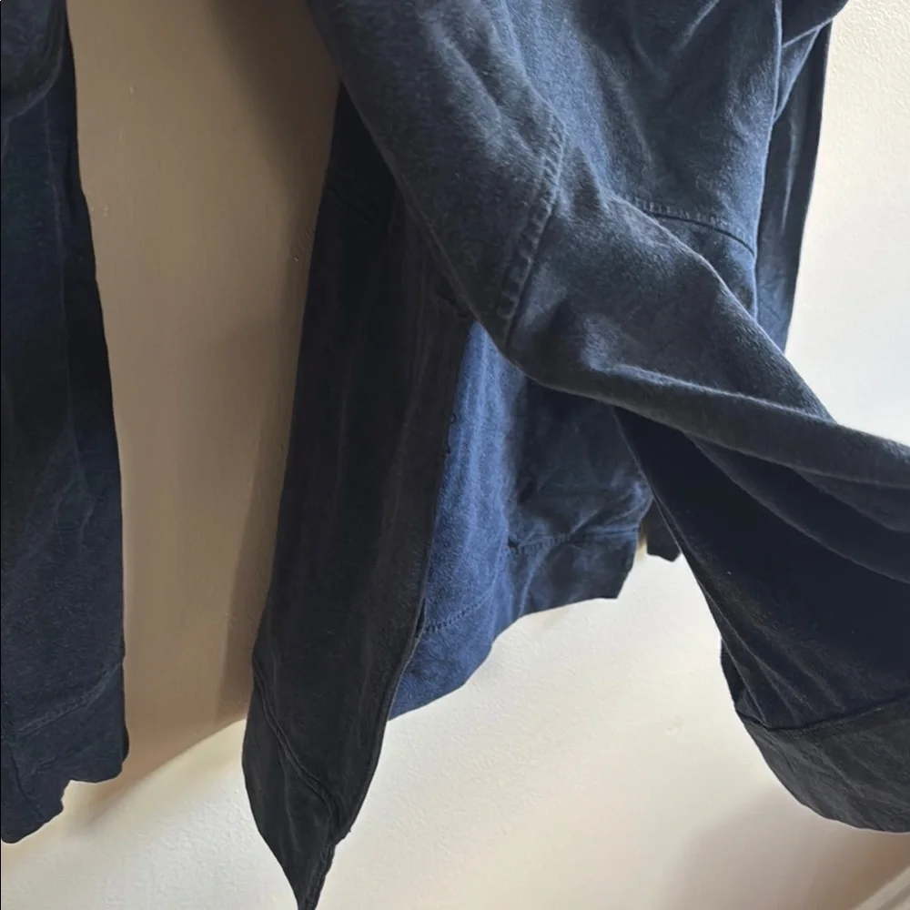 ✨SUMMER SALE✨ LuluLemon Navy Running Hoodie - Picture 4 of 6